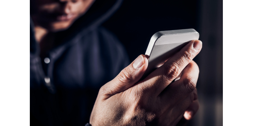 Автомобили научились взламывать через SMS