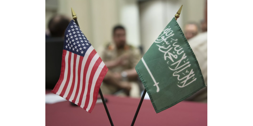 США и Саудовская Аравия анонсировали совместные учения в Красном море