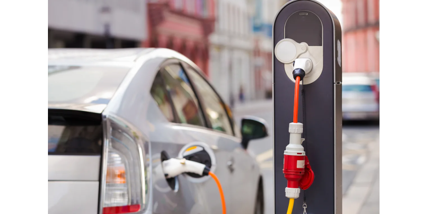 В аэропорту Лос-Анджелеса появится крупная заправка электромобилей