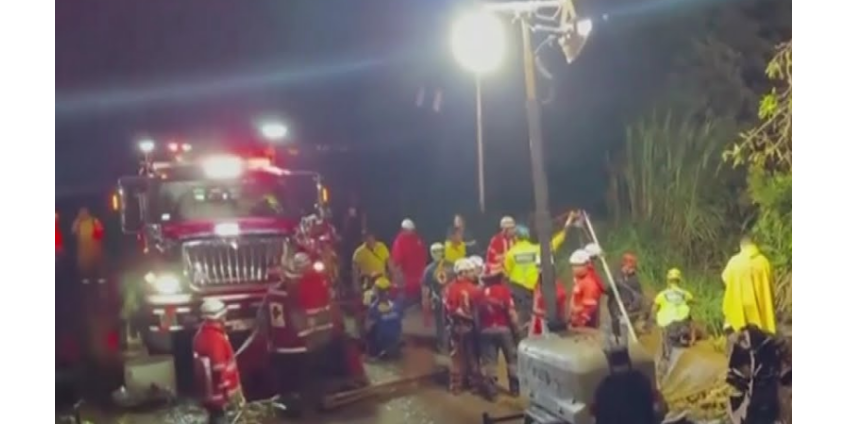 Девять человек погибли в упавшем в ущелье автобусе в Коста-Рике