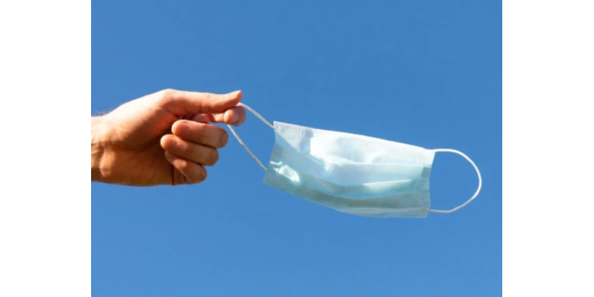 Округ Лос-Анджелес отменяет требования к ношению масок в общественном транспорте и в аэропортах