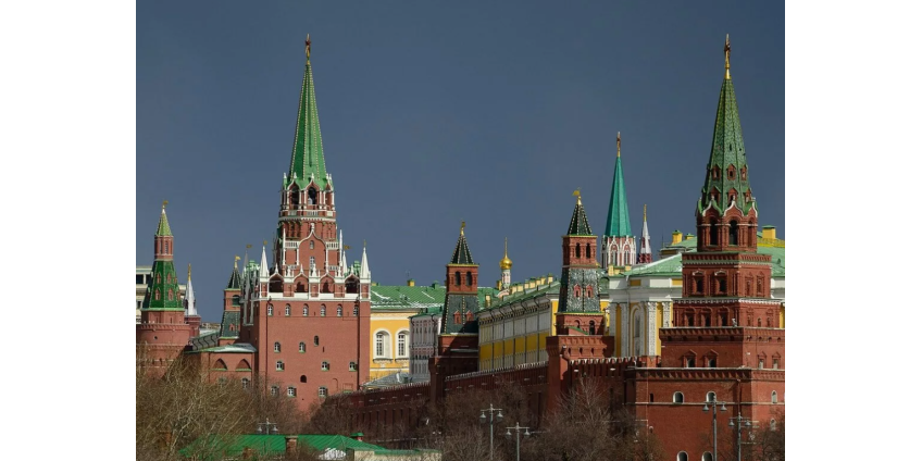 В Кремле назвали приоритетом восстановление мирной жизни в новых регионах