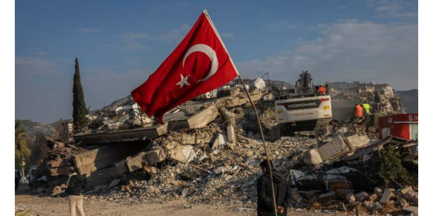 Житель Лас-Вегаса потерял 9 членов семьи во время землетрясения в Турции