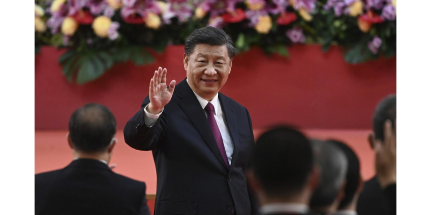 Си Цзиньпин переизбран на должность председателя КНР