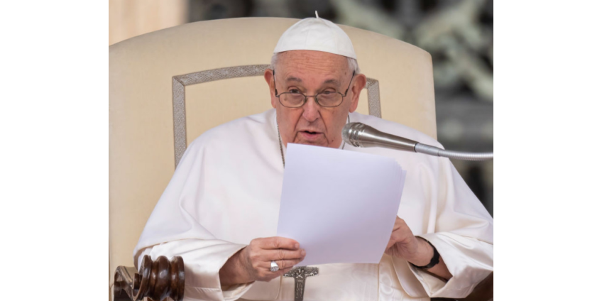 Папа Римский призвал пересмотреть тысячелетние правила безбрачия