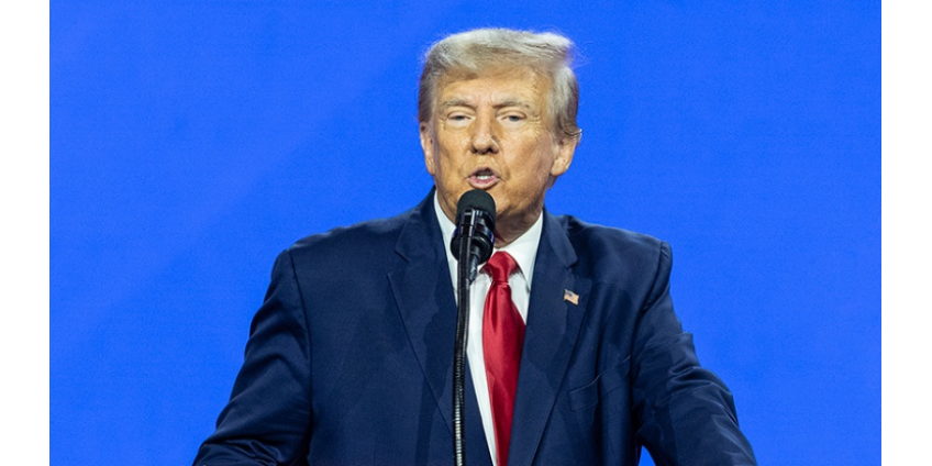 Трампа вызовут в суд по обвинению в изнасиловании в примерочной