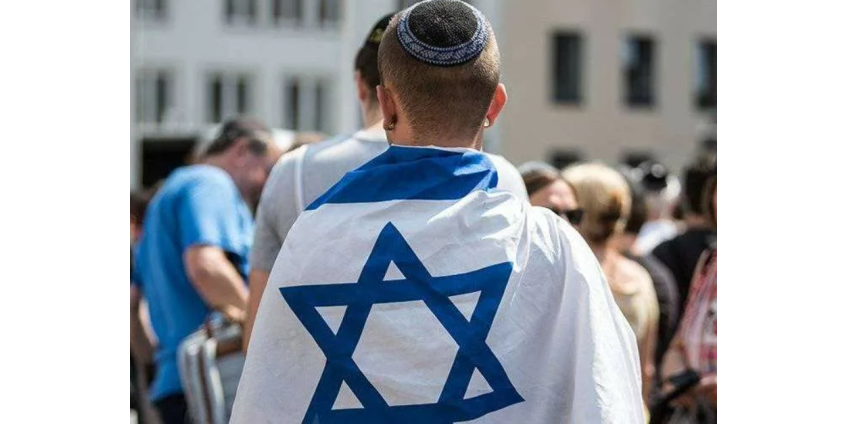 В общежитии UCSD найдена антисемитская символика
