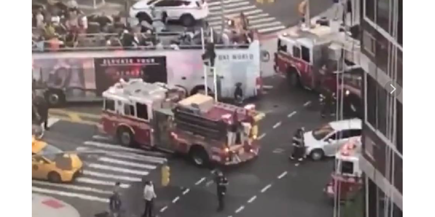 Более 80 человек пострадали при столкновении автобусов в Нью-Йорке