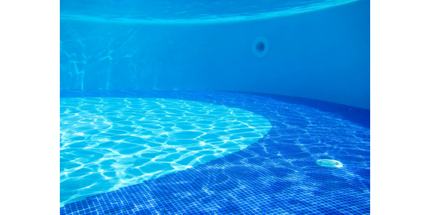 Бассейны Лос-Анджелеса предлагают недорогой способ борьбы с жарой