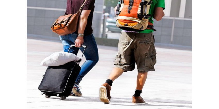 6-й автобус с мигрантами из Техаса прибыл в Лос-Анджелес