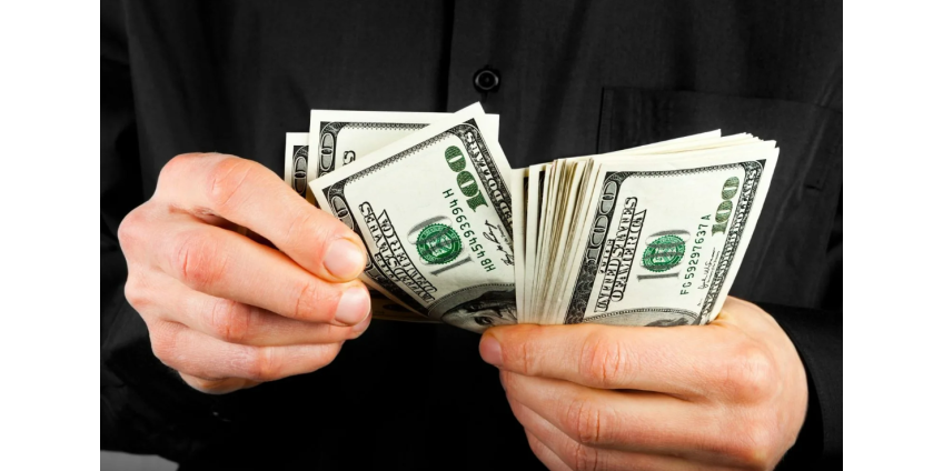 Небольшой подарок на день рождения принес имениннику 100 тысяч долларов