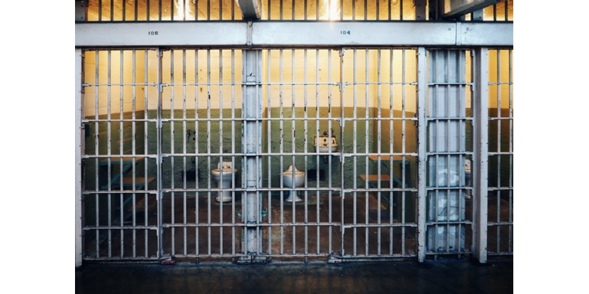 Заключенные воплотили в жизнь сюжет «Побега из Шоушенка» и сбежали из тюрьмы