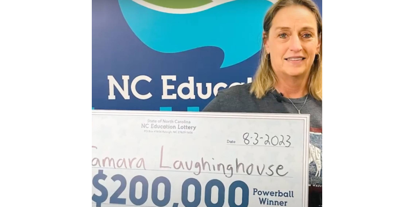 Женщина 20 лет играла в лотерею одними и теми же числами и сорвала джекпот