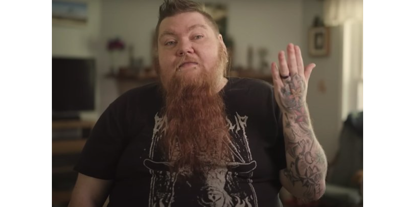 Американка прекратила бриться и побила рекорд по длине бороды среди женщин