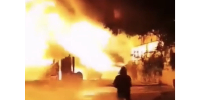 Число пострадавших в результате взрывов на АЗС в Румынии выросло до 55