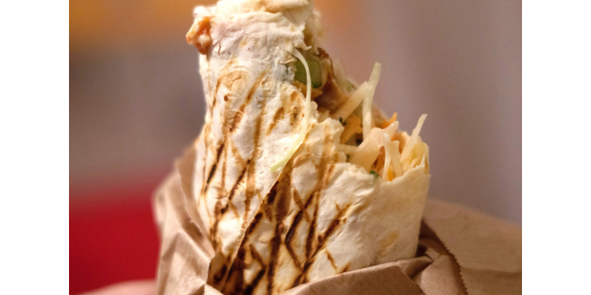 В российском городе десятки людей отравились едой из доставки В российском городе десятки людей отравились едой из доставки