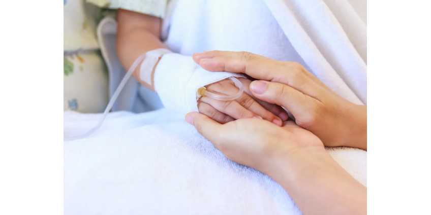 Ребенок госпитализирован после аварии со школьным автобусом в Финиксе