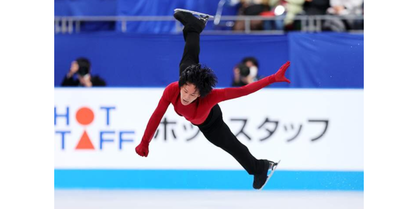 Французский фигурист исполнил на турнире запрещенный элемент и победил