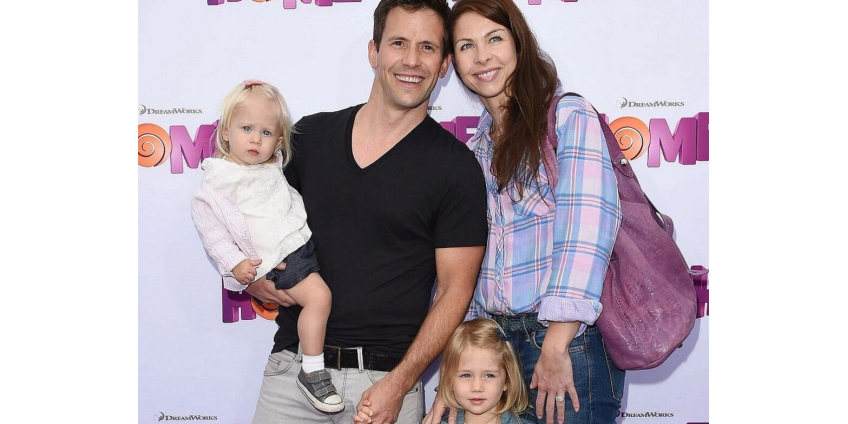 Голливудский актер погиб с дочерьми в авиакатастрофе