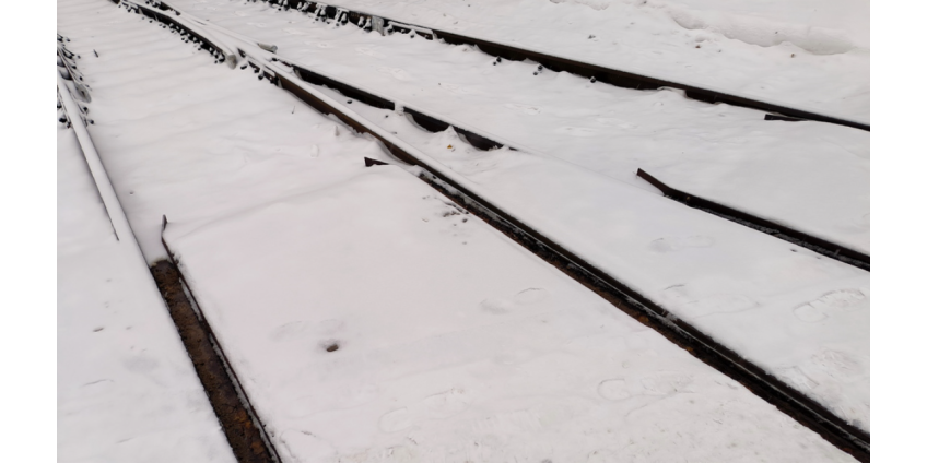 Электричка сбила трех человек в Москве