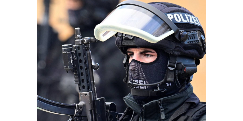 Трое человек пострадали в результате стрельбы в Германии