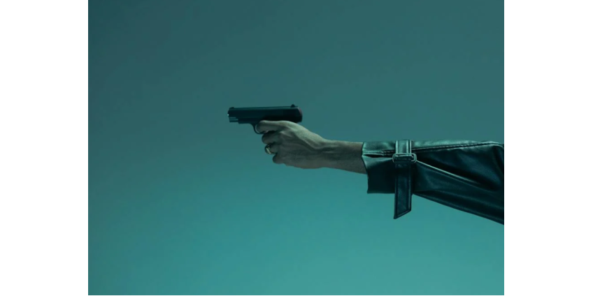 2 человека погибли в результате стрельбы в доме в Финиксе