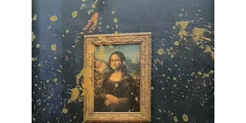 Картину «Мона Лиза» облили супом