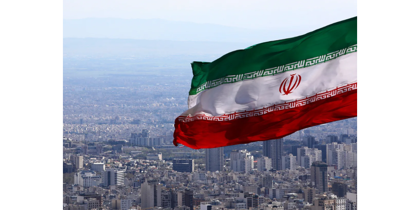 Тысячи человек пострадали во время праздника в Иране