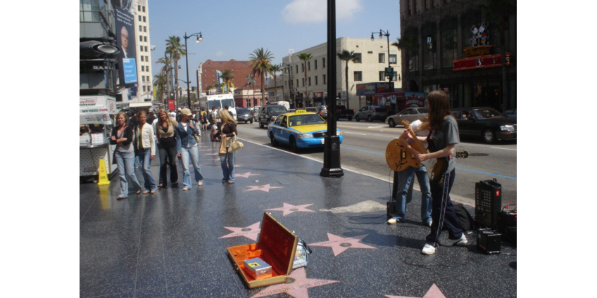 Голливудский бульвар преобразуют, уделяя особое внимание безопасности пешеходов
