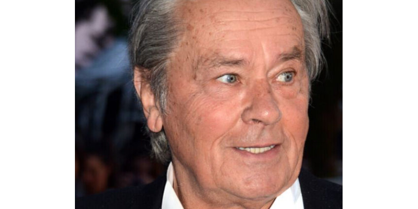 Суд поместил актера Делона под режим усиленной опеки