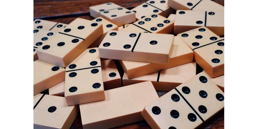 74-летний мужчина застрелен во время игры в домино в Южном Лос-Анджелесе