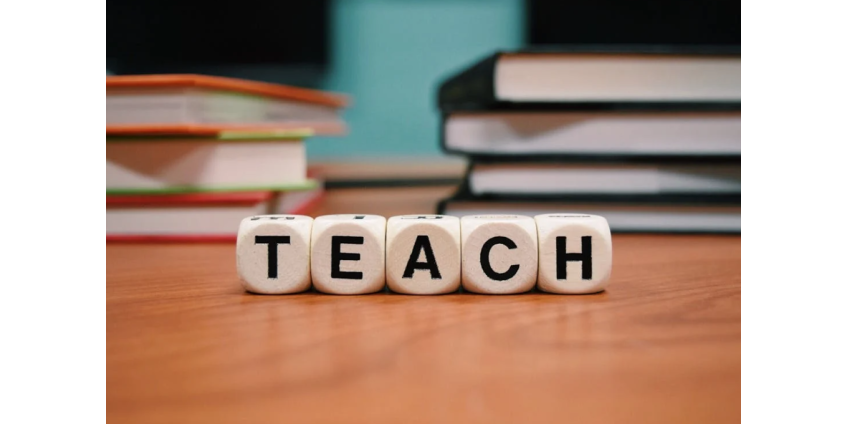 Школы округа Кларк объявляют о критической нехватке рабочей силы