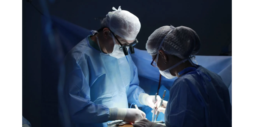 Минздрав США добился отмены ограничений для смены пола у подростков Минздрав США добился отмены ограничений для смены пола у подростков