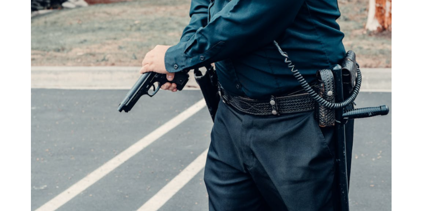 Басс накладывает вето на план по внесению изменений в дисциплинарную систему полиции Лос-Анджелеса