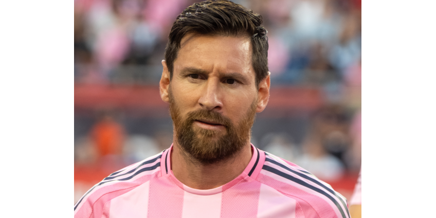 Месси дал пощечину сопернику во время матча