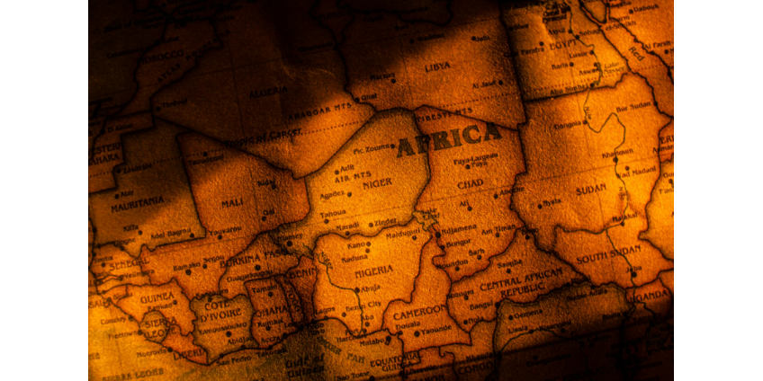 На карте мира захотели расширить Африку