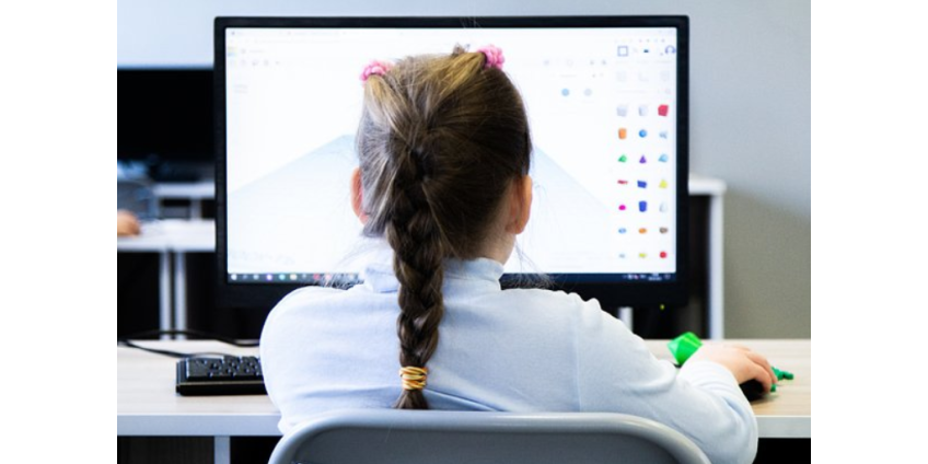 Минпросвещения: нагрузка на детей в школах снижается, для этого проделана работа