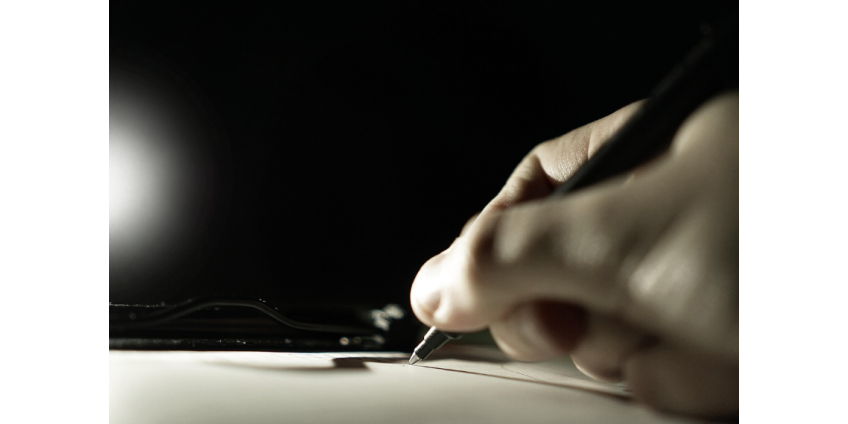 Губернатор Калифорнии подписал законопроекты, ограничивающие иммиграционные рейды