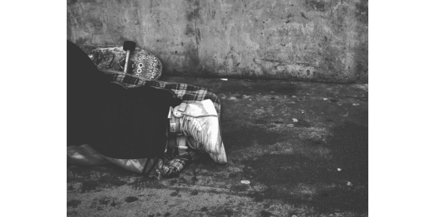 В Южном Лос-Анджелесе ликвидировали палаточный лагерь бездомных у шоссе 110