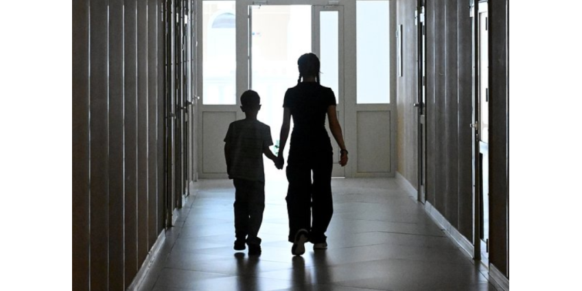 У россиянки изъяли 11 детей