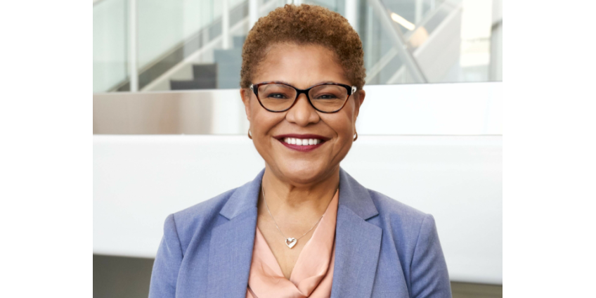 Мэр Лос-Анджелеса отменила режим чрезвычайной ситуации по бездомности