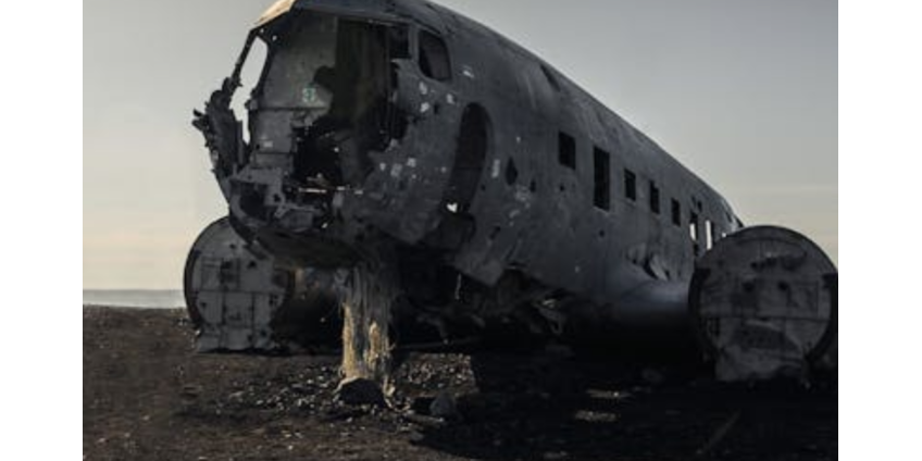 В аэропорту Мухаммеда Али в штате Кентукки разбился самолет