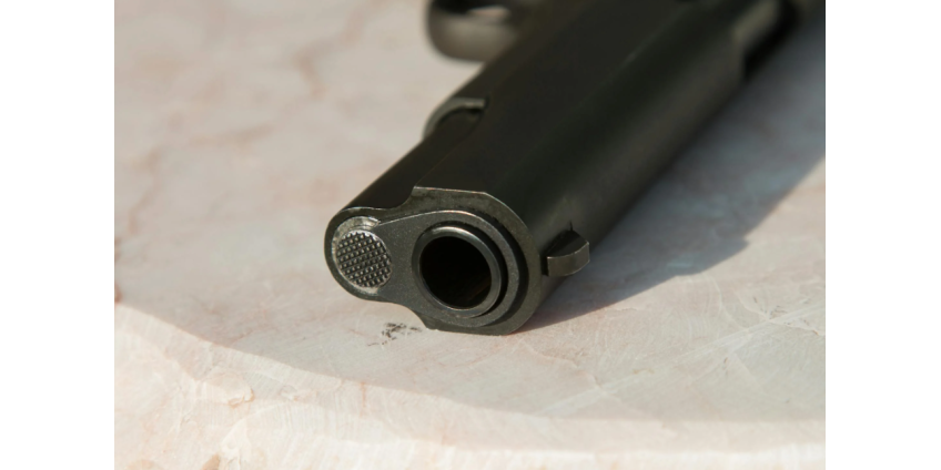 В Ньюарке во время массовой стрельбы погибли девушка и мальчик