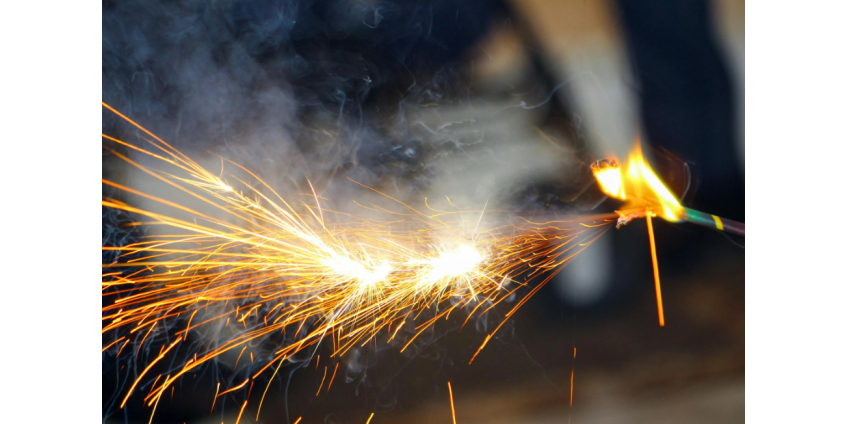 Подросток погиб при взрыве пиротехники в Южном Лос-Анджелесе