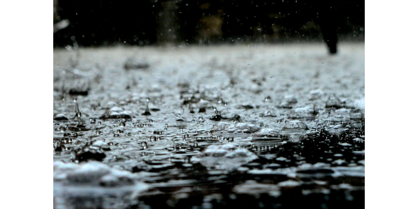 Мощный океанический циклон принесёт в Южную Калифорнию сильные дожди к Рождеству