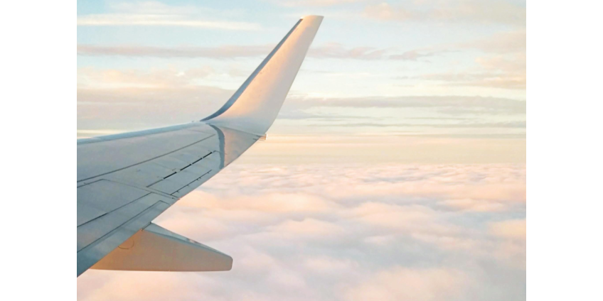 Поп-певец Хименес с группой разбился на частном самолете в Колумбии