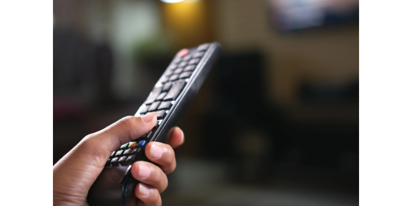 Создан двухсторонний телевизор