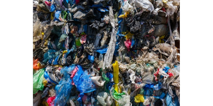 Почтовое отделение в центре Лос-Анджелеса оказалось окружено мусором и палаточными лагерями