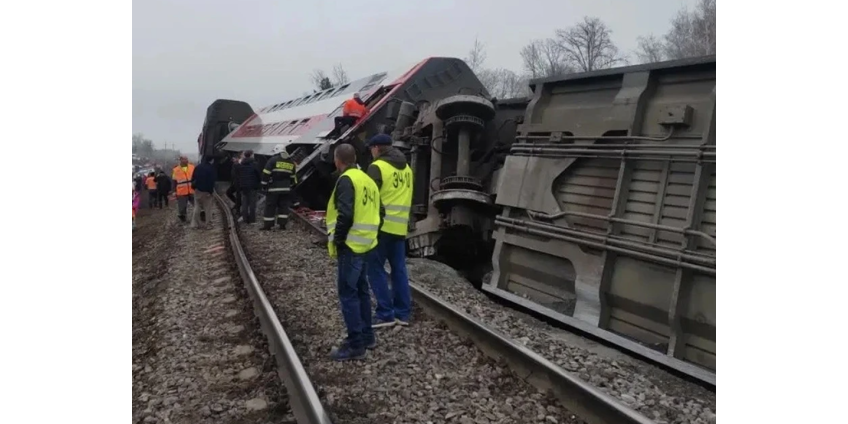 В СКР назвали причину крушения пассажирского поезда Москва — Челябинск