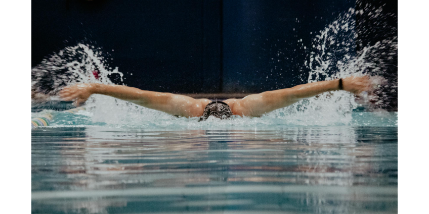 Триатлонистка-чемпионка утонула во время соревнований